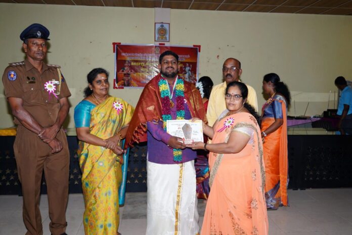 WhatsApp Image 2025-11-16 at 15.39.09