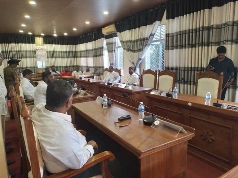 நிந்தவூர் பிரதேச சபை தவிசாளர் தெரிவு ஒத்தி வைப்பு!